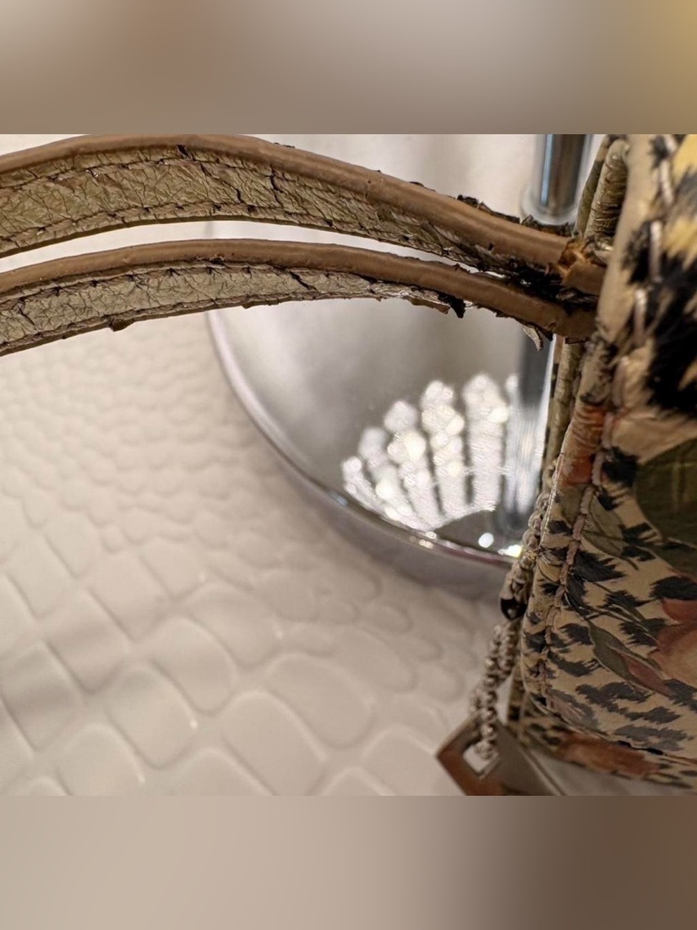 Aldo Wallet - Picture 6 of 6